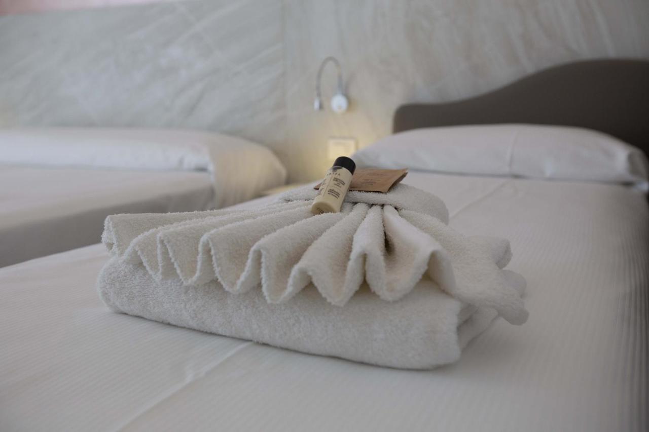 Hotel Confort Rimini Extérieur photo